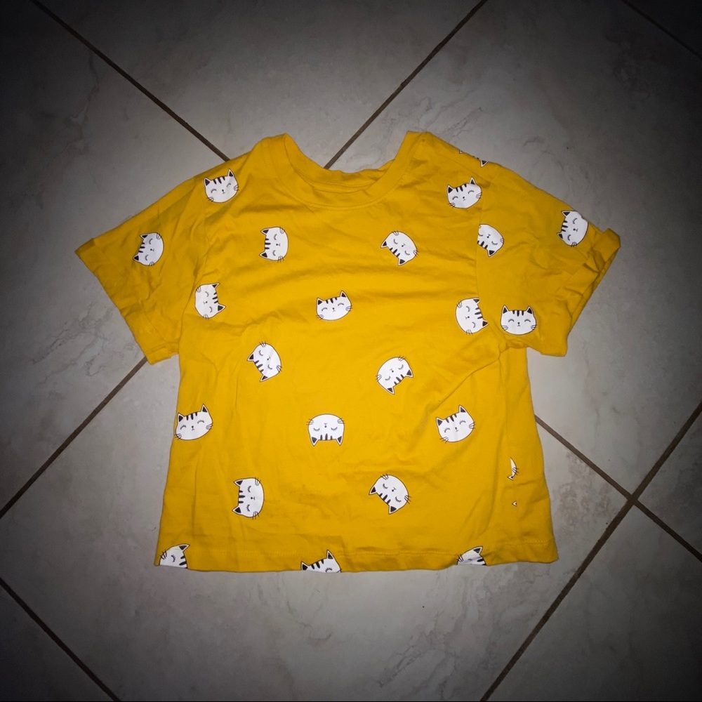 CROPPED YELLOW CAT T SHIRT